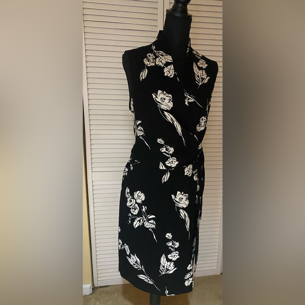 Black and Cream Floral Wraptop Dress by Joneswear